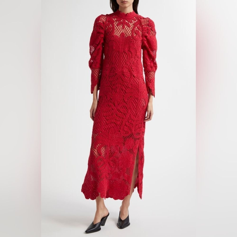FARM Rio Scarlet Long Sleeve Lace Dress